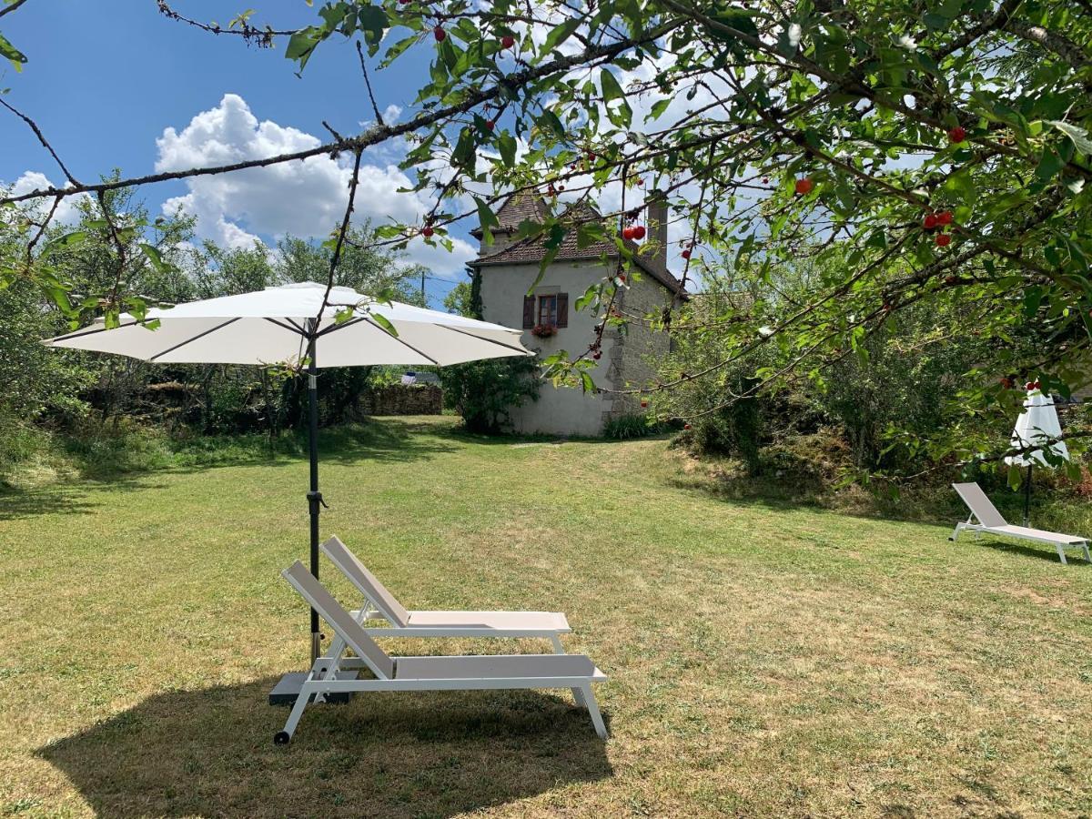 Chambres D'Hotes Pech Blanc Calvignac Exteriér fotografie